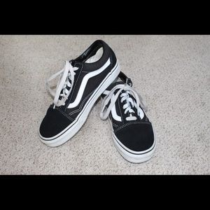 Black tie vans